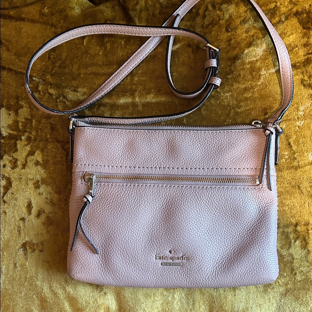 Kate Spade Blush Pink Soft Pebbled Leather Crossbody Bag - great condition! - Picture 8 of 11
